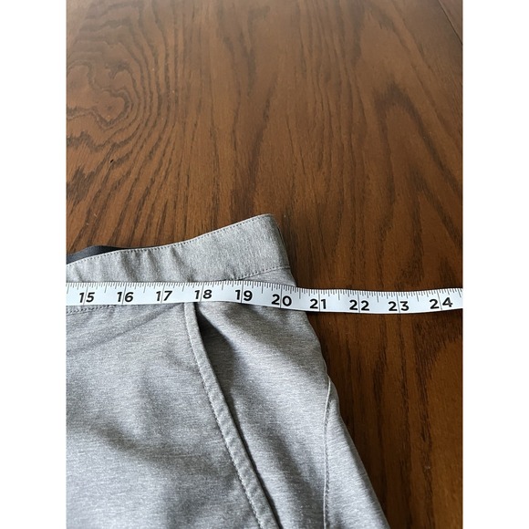 Johnston & Murphy Shorts Mens‎ 38 Gray XC4 Stretch Performance Golf, 9" Inseam - Picture 3 of 8